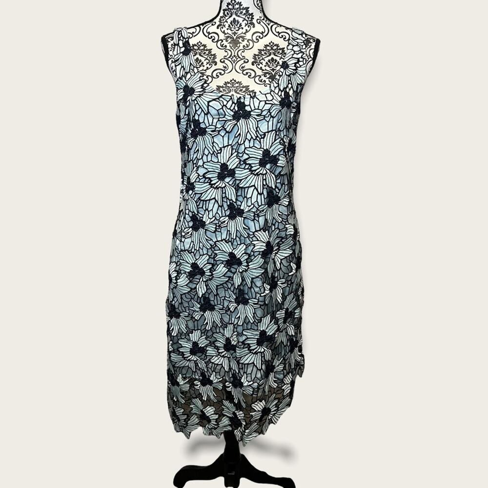 BB Dakota RSVP Floral Lace Asymmetrical Hem Dress size S blue